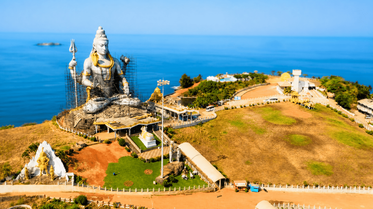 Murdeshwara Temple